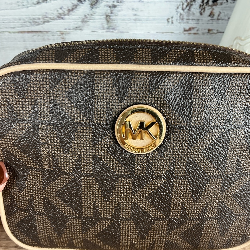 Michael Kors Fulton Small Bag Signature Brown Tan Gold Crossbody‎ Purse - Picture 7 of 11